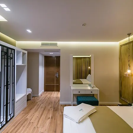 Vecchia Boutique Korce