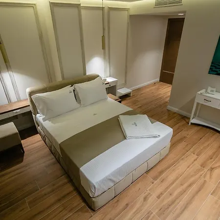 Vecchia Boutique 코르처