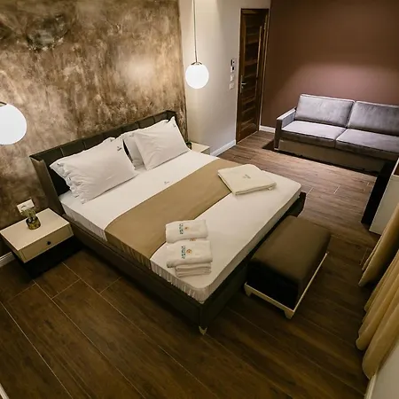 Vecchia Boutique *
