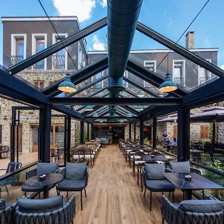 Vecchia Boutique Hotel