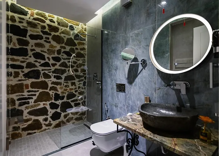 Vecchia Boutique Korcza