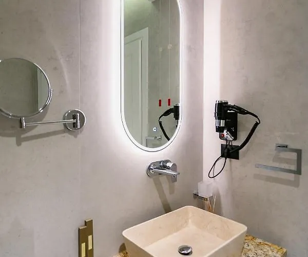 Vecchia Boutique * Korcza