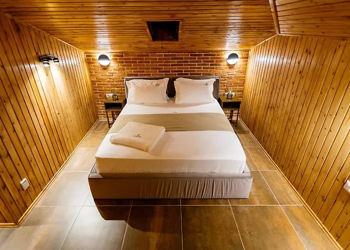 Vecchia Boutique Korcza